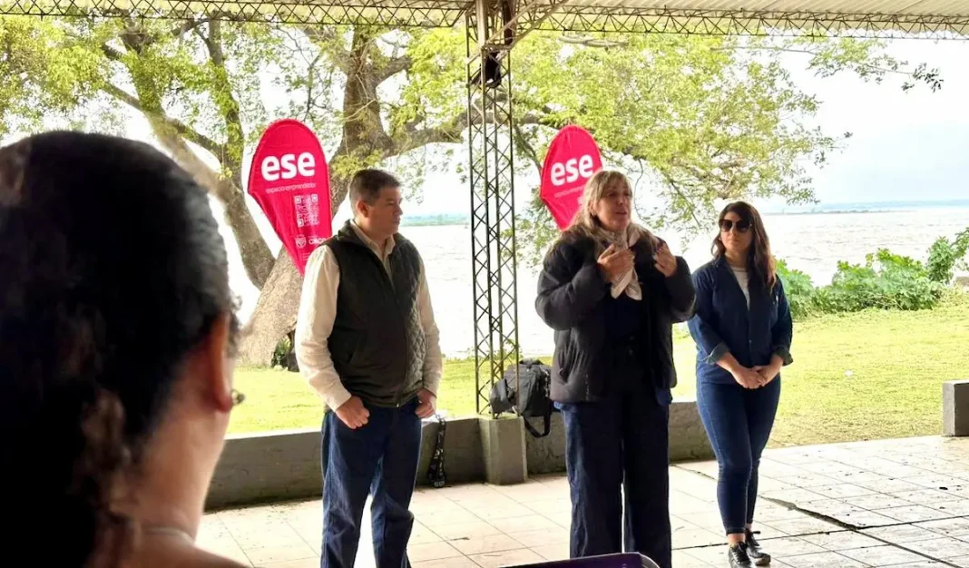 Capacitan a emprendedores de Isla del Cerrito antes del Torneo del Dorado