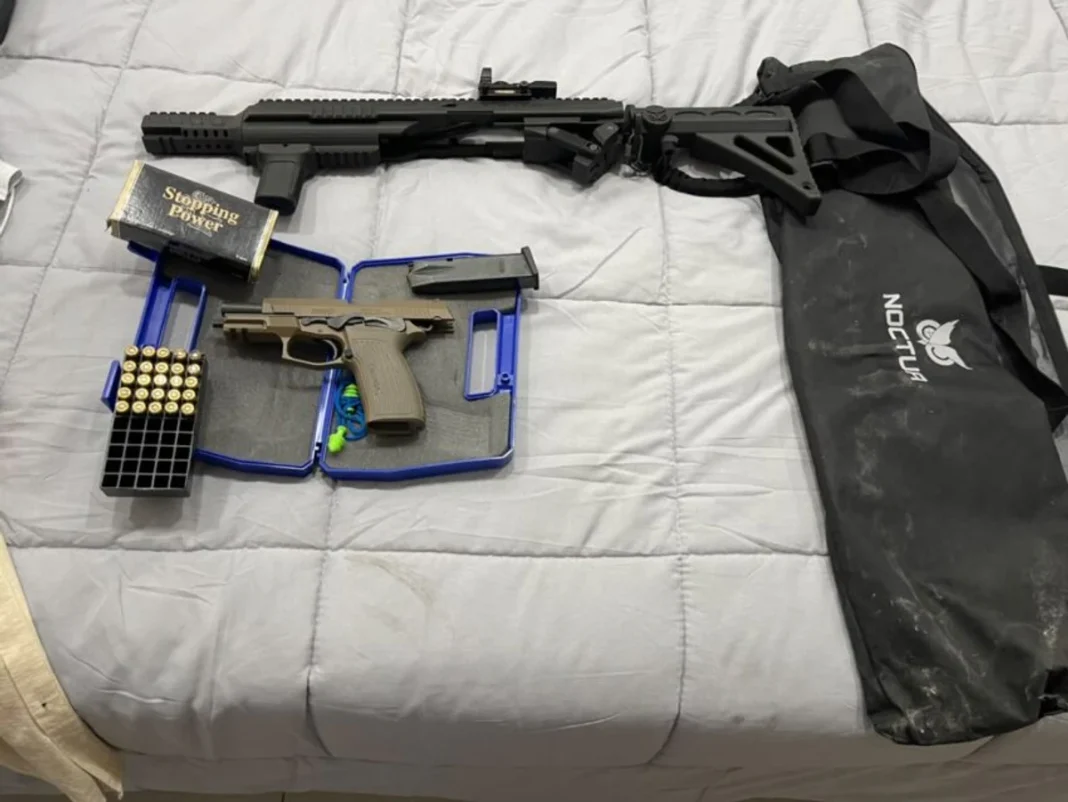 Arma de fuego, cartuchos y kit de conversión Roni secuestrados en Barranqueras